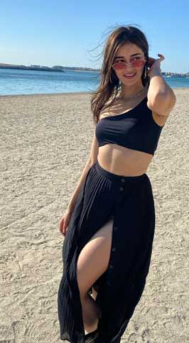 Ananya Pandey in black nice Bikini Pic